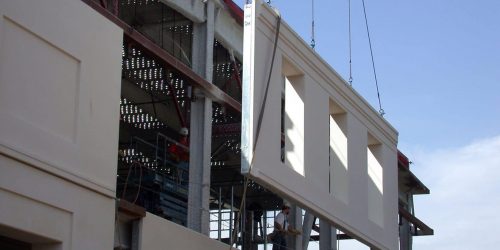 Cần cẩu để xử lý bê tông đúc sẵn